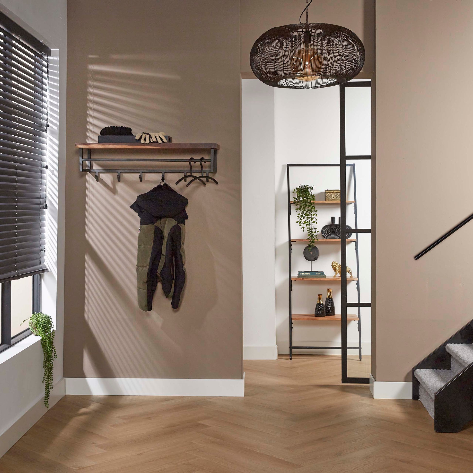 Garderobe – hutablage 6 haken – 100×30×27 cm – Massiv Saja | Modell N0001