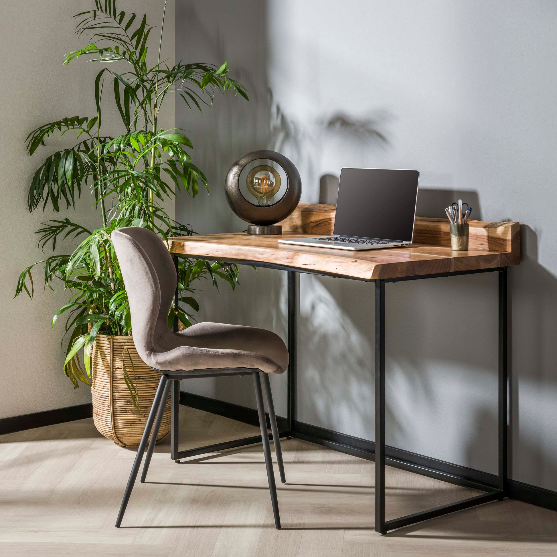 Büromöbel – 110×63×76 cm – Massiv Akazie | Modell N0014