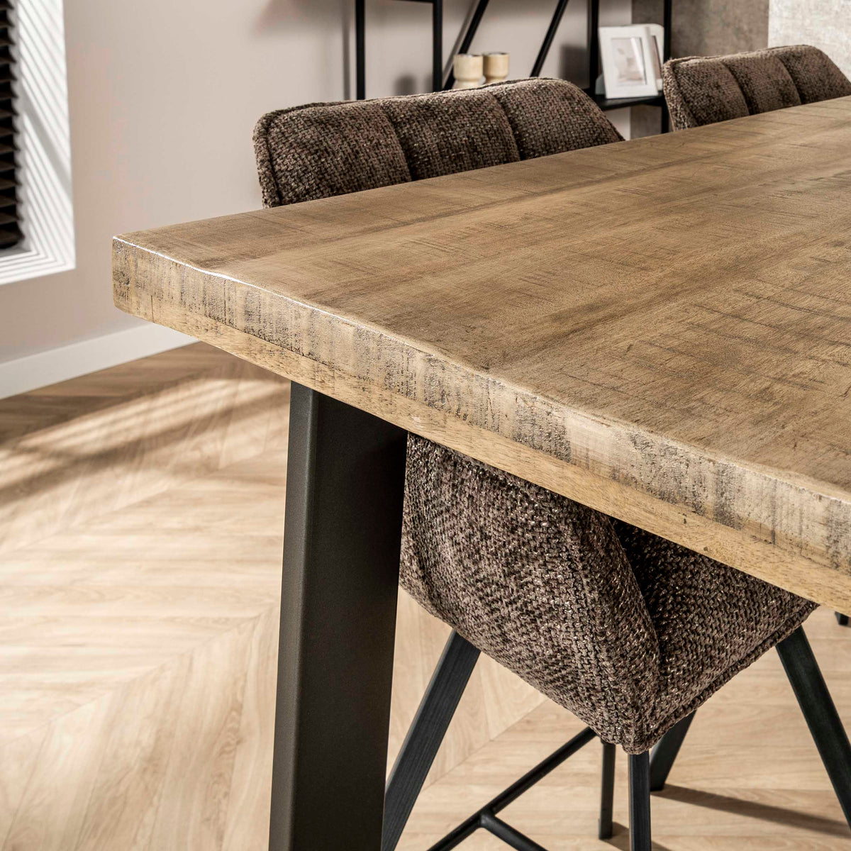 Bartisch – 135×70×92 cm – Massiv Mango antik | Modell N0017