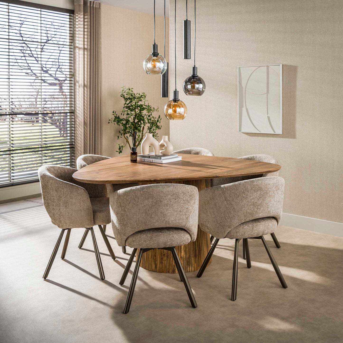 Esstisch – 150×150×77 cm – Massiv Mango sand | Modell N0027