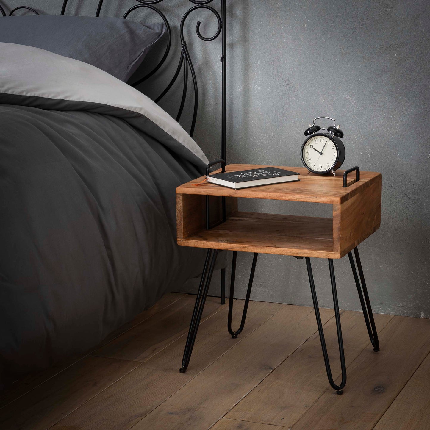 Nachttisch – 40×34×48 cm – Massiv Akazie | Modell N0045