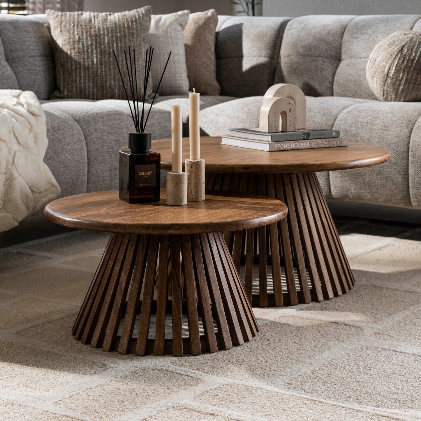 Couchtisch – 80×80×40 cm – Massiv Mango sand | Modell N0060