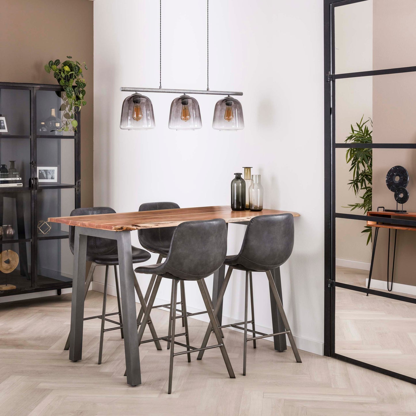 Bartisch – 147×80×92 cm – Massiv Akazie | Modell N0083