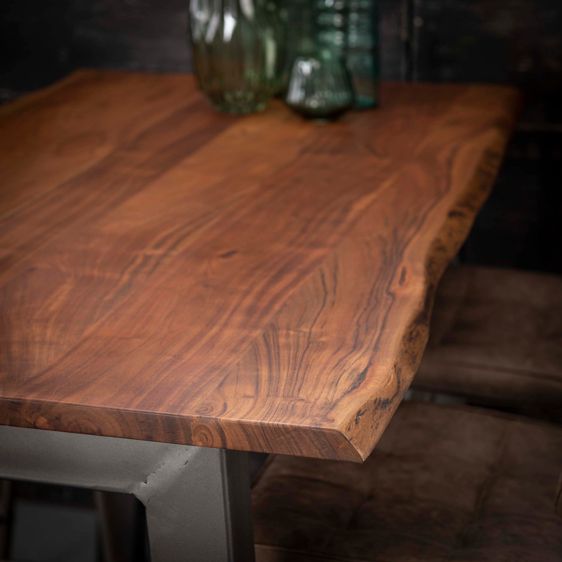 Bartisch – 147×80×92 cm – Massiv Akazie | Modell N0083