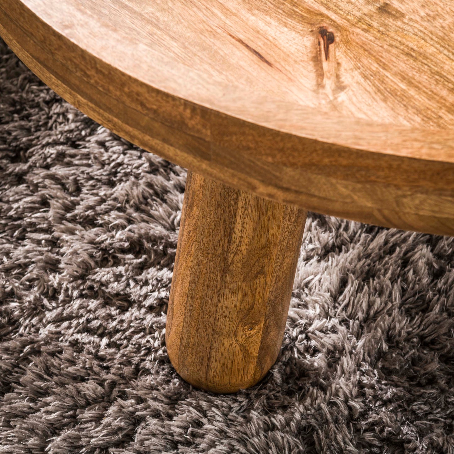Couchtisch – 80×80×41 cm – Massiv Mango sand | Modell N0086