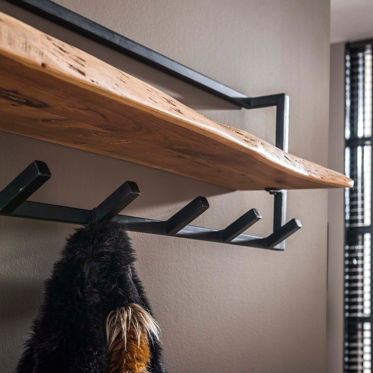 Garderobe – hutablage 6 haken – 100×25×32 cm – Massiv Akazie | Modell N0100