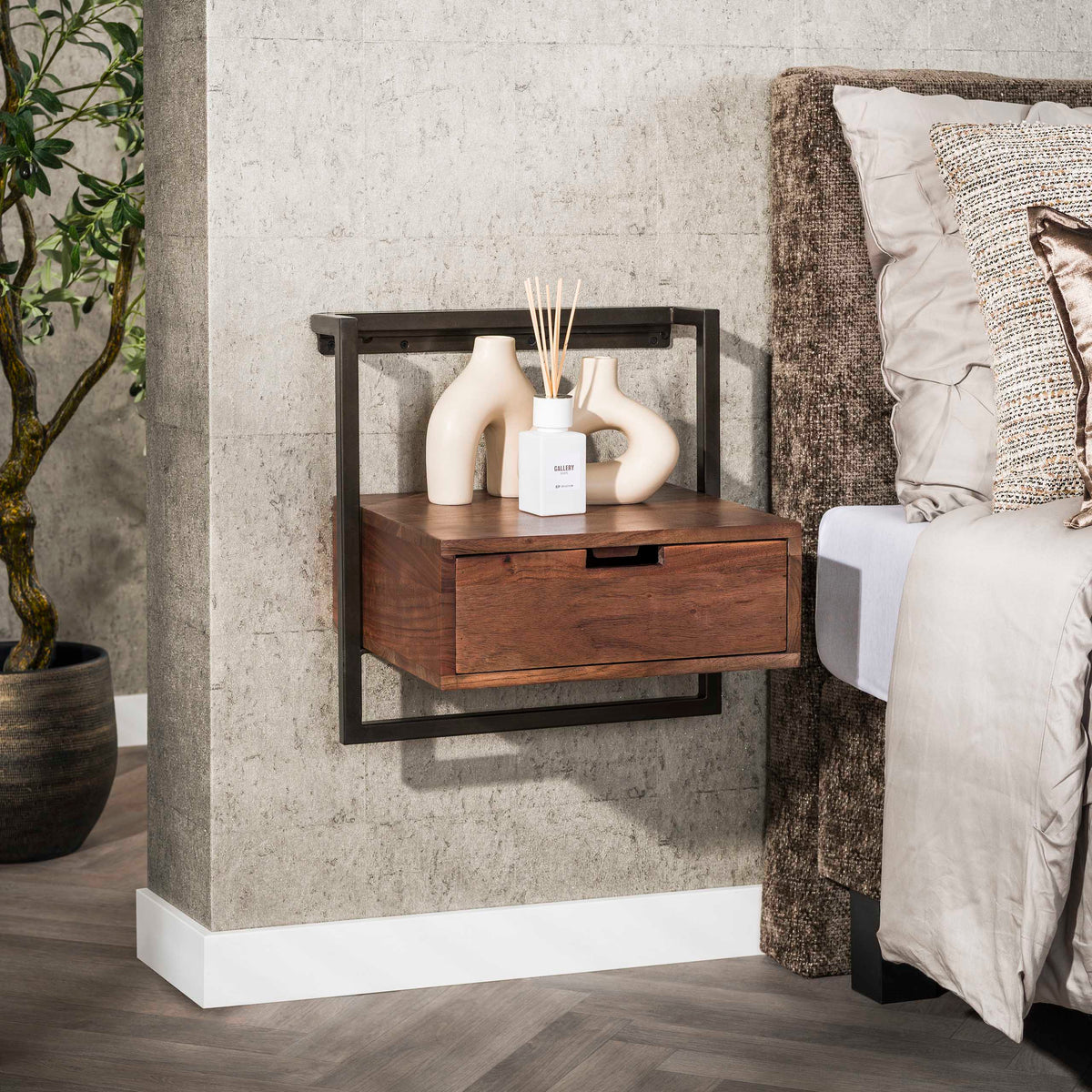 Nachttisch – 44×35×45 cm – Massiv Akazie | Modell N0104