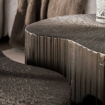 Couchtisch – nierenförmig – 65×62×36 cm – Bronzefarbenes Liquid Metal | Modell N0125