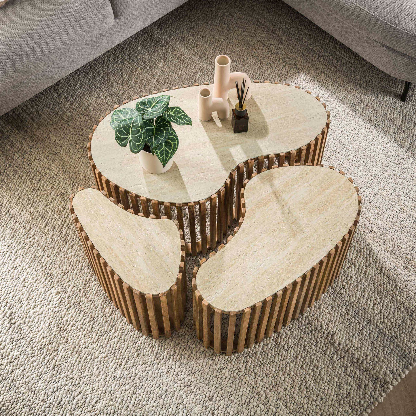 Couchtisch – nierenförmig – 90×52×40 cm – Massiv Mango sand | Modell N0129