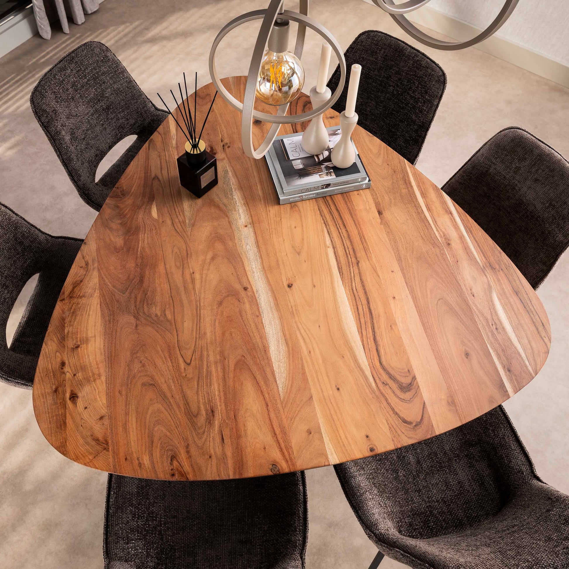 Esstisch – 135×135×76 cm – Massiv Akazie | Modell N0133