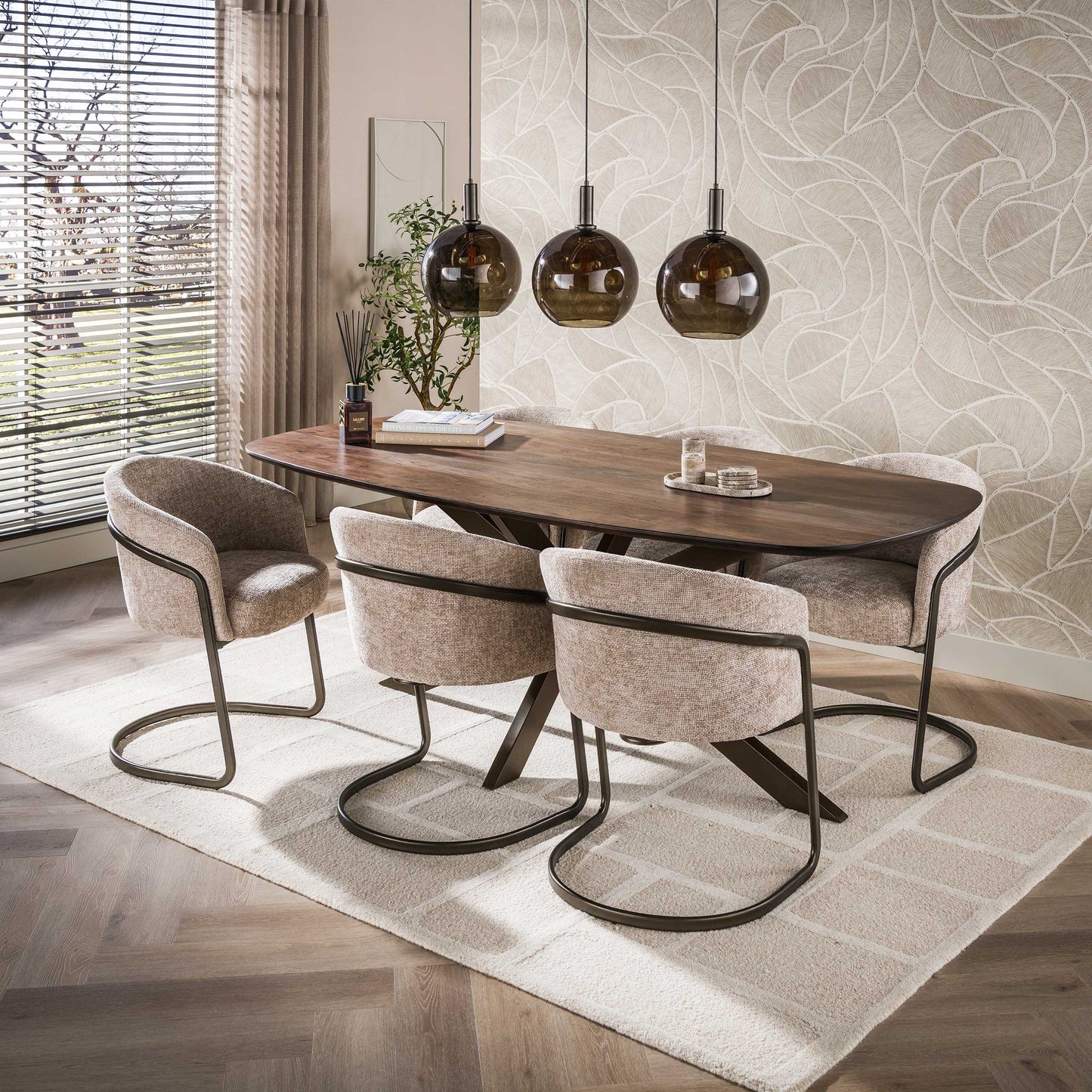 Esstisch – dänisch oval oval – 215×105×77 cm – Massiv Akazie | Modell N0137