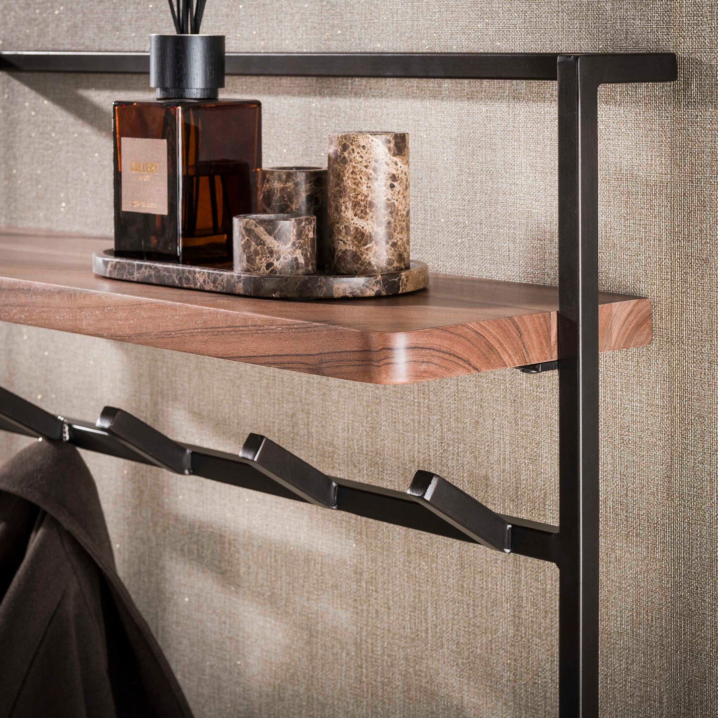Garderobe – 5 haken – 85×25×75 cm – Massiv Akazie braun | Modell N0168