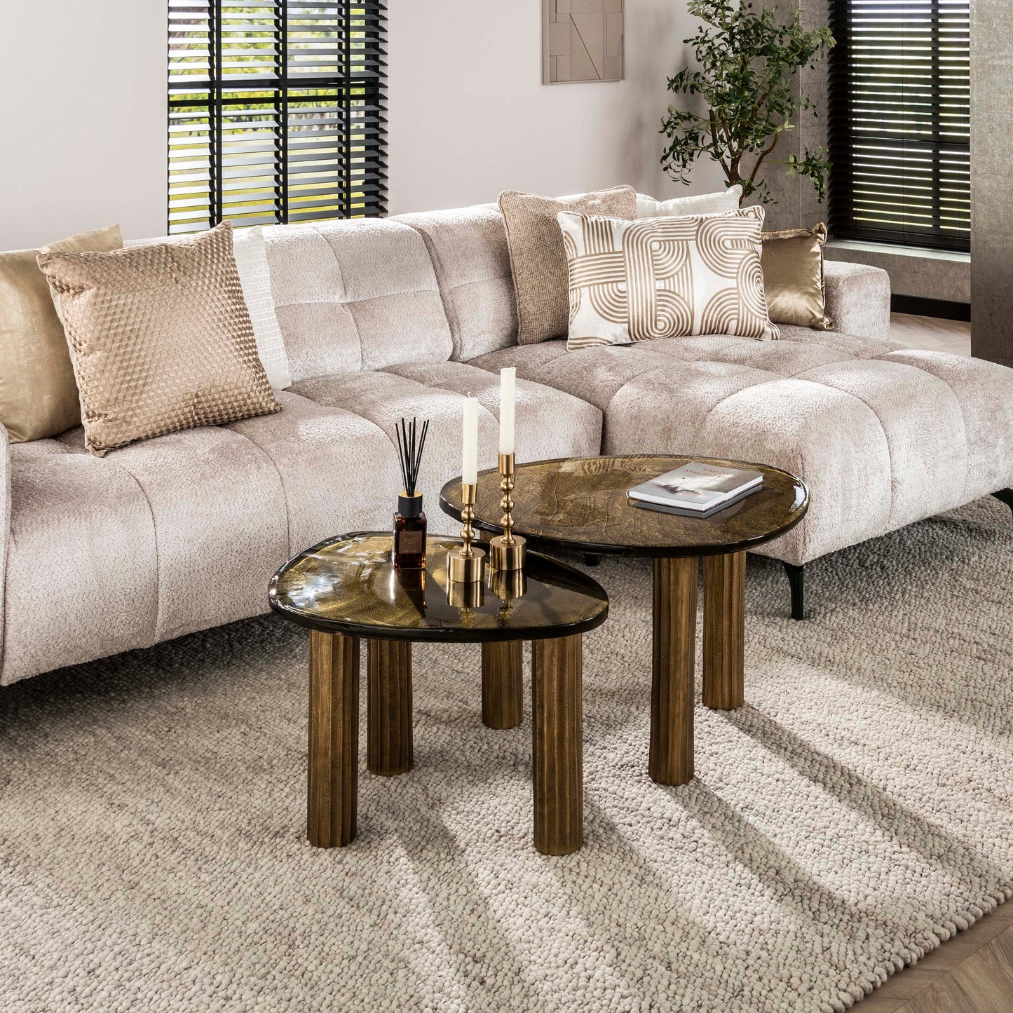 Couchtisch – 70×59×45 cm – Antikkupfer | Modell N0179