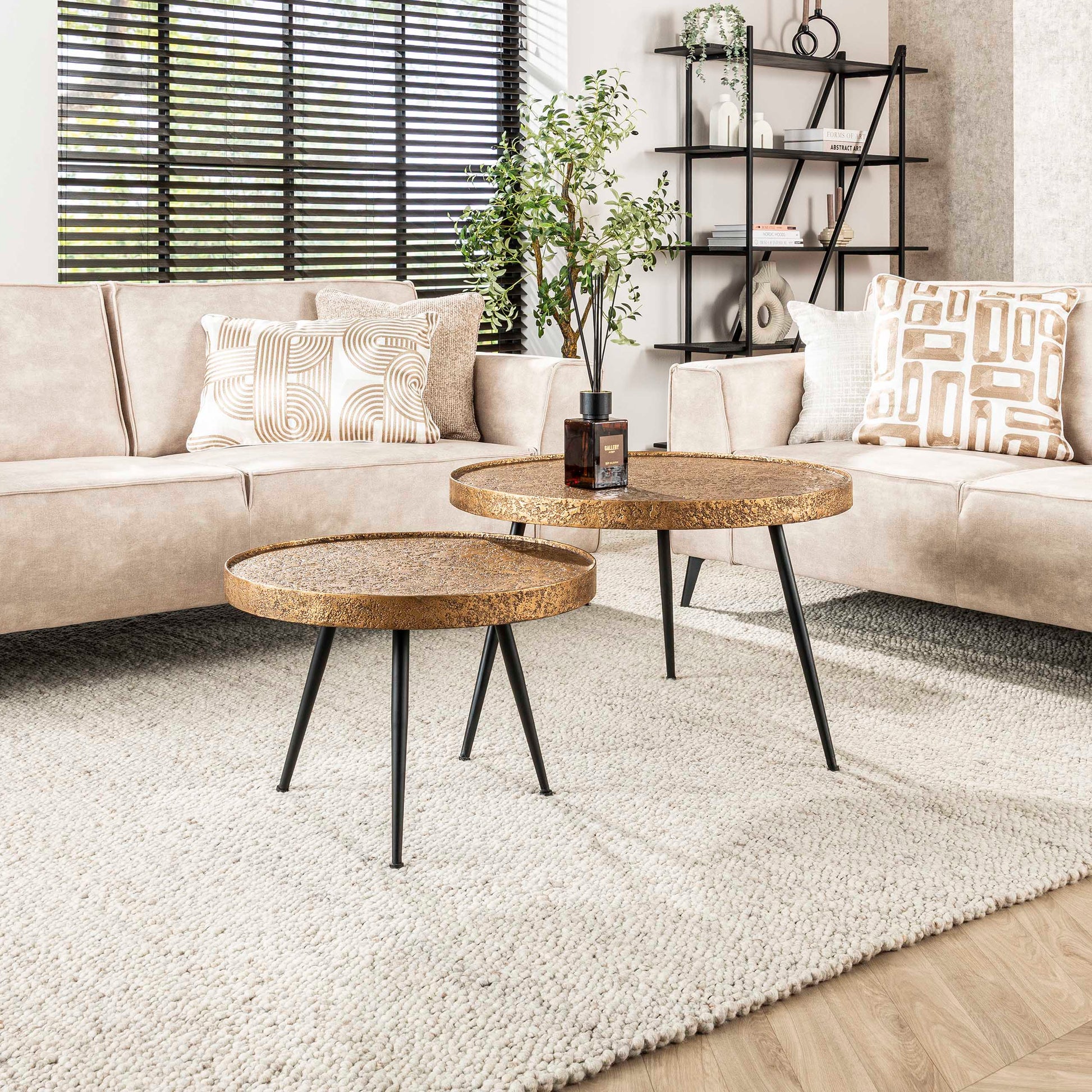 Couchtisch – rund – 74×74×50 cm – Antikbronze | Modell N0187