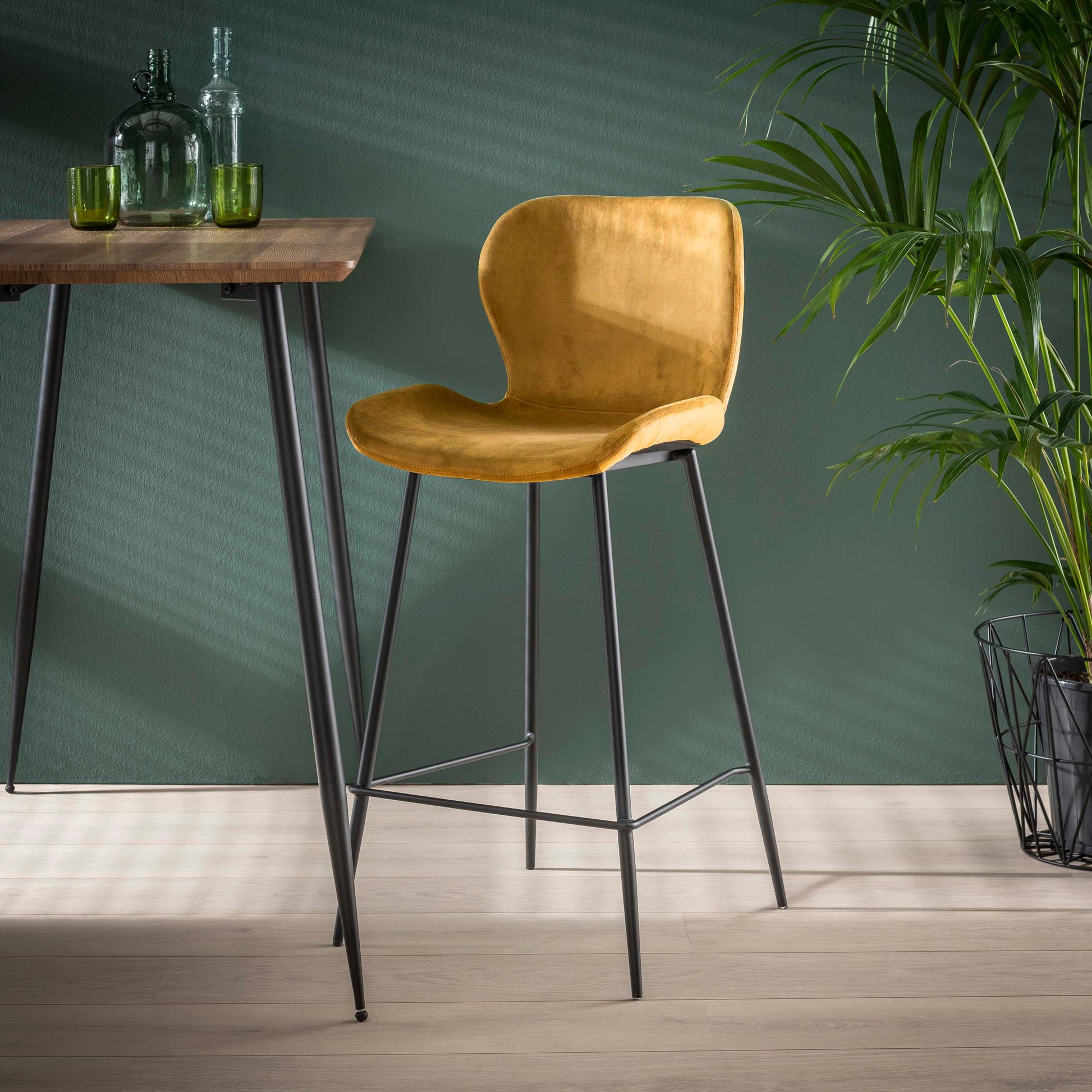 Barstuhl – 4-er pack – 47×51×99 cm – Velours Gold | Modell N0203