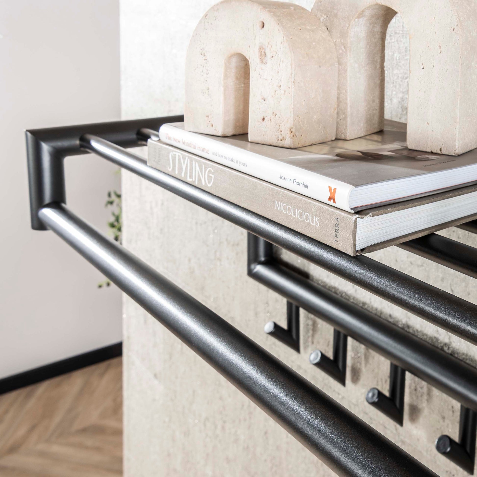 Garderobe – hutablage – 100×27×30 cm – Matt dunkelgrau | Modell N0206