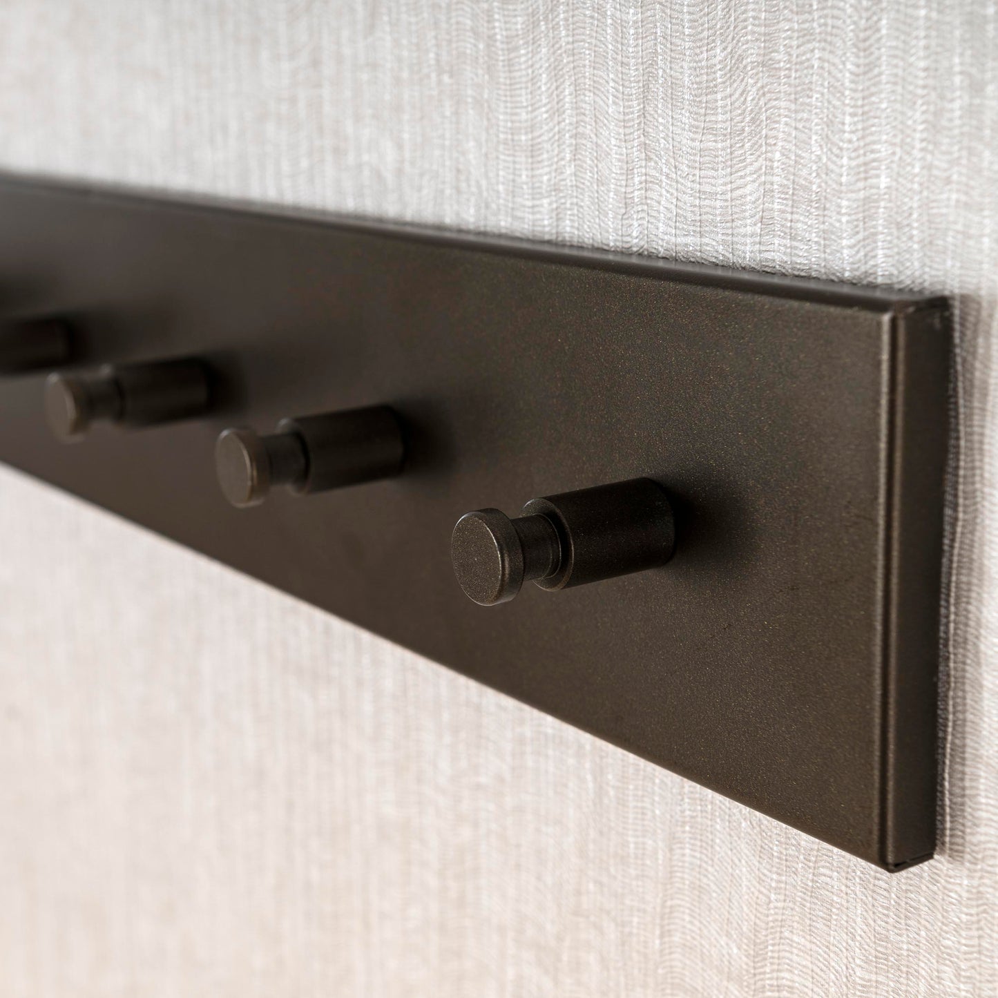 Garderobe – 6 haken – 60×5×10 cm – Drift brown | Modell N0222