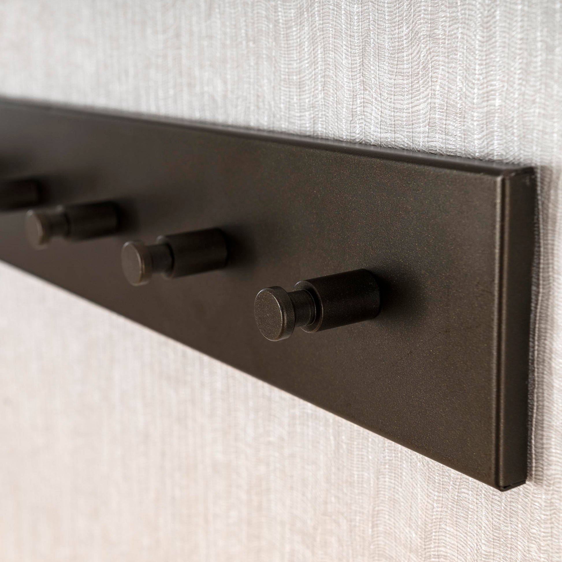 Garderobe – 6 haken – 60×5×10 cm – Drift brown | Modell N0222