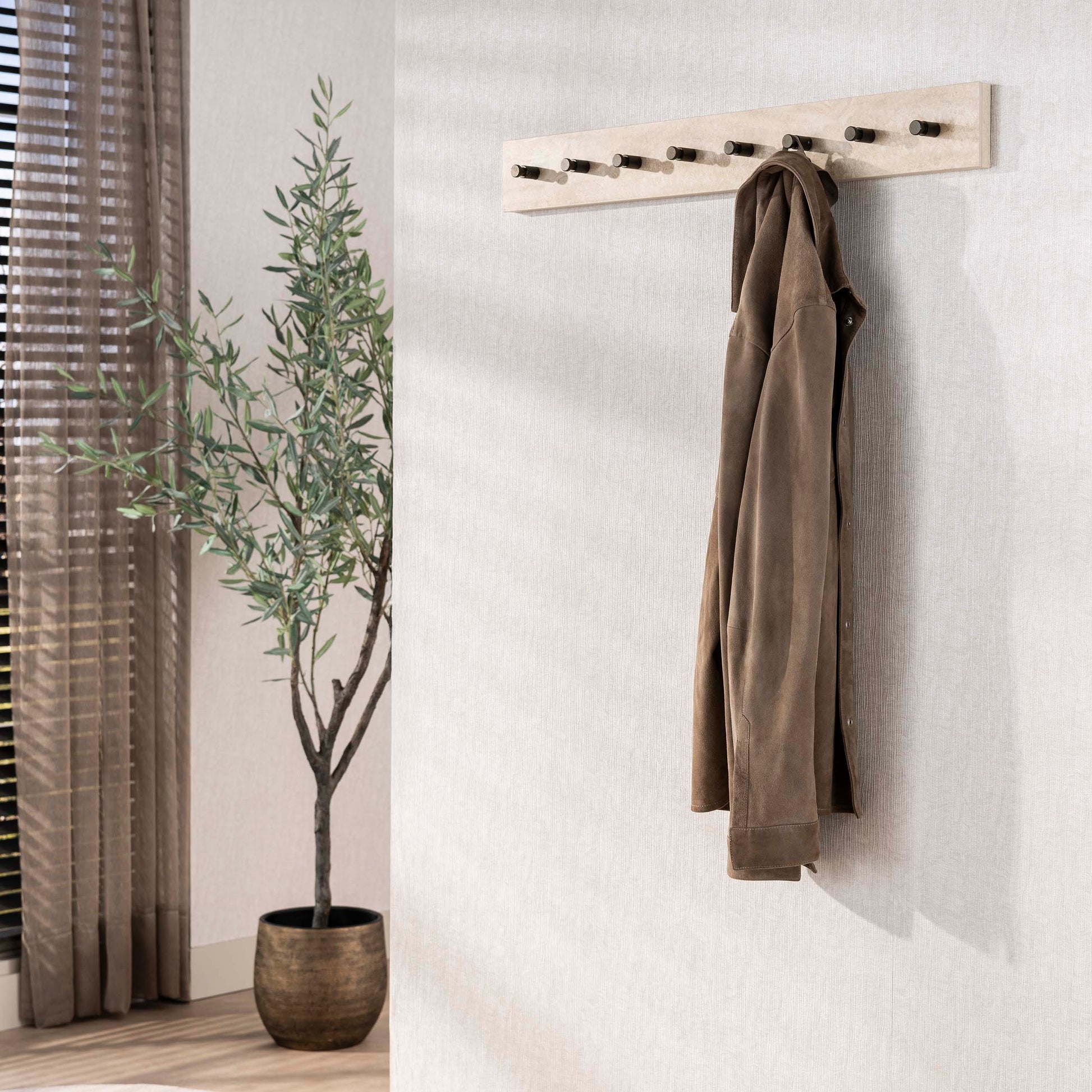 Garderobe – 8 haken – 80×7×10 cm – Keramik travertin | Modell N0230