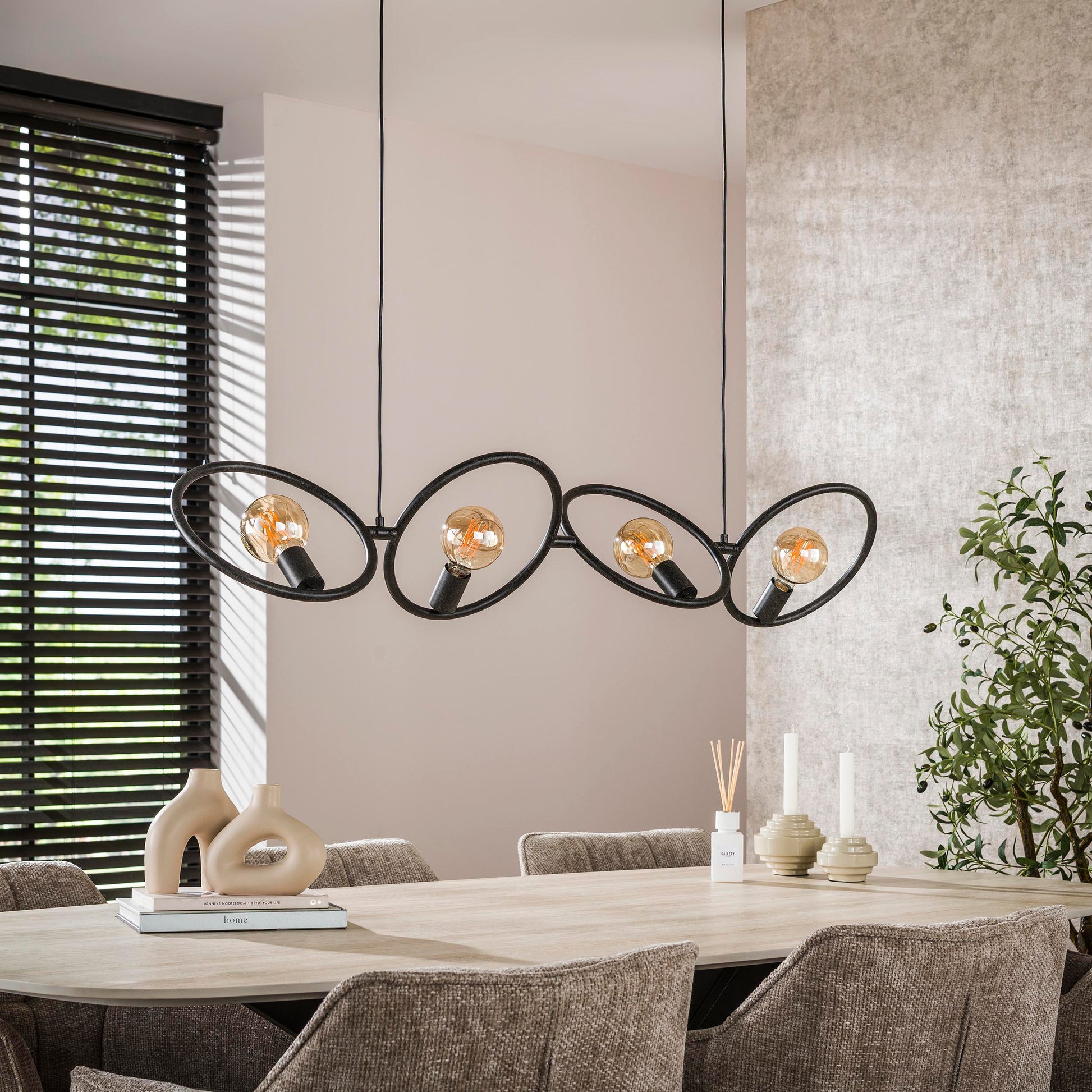 Pendelleuchte – 130×30×150 cm – Artic schwarz | Modell N0366