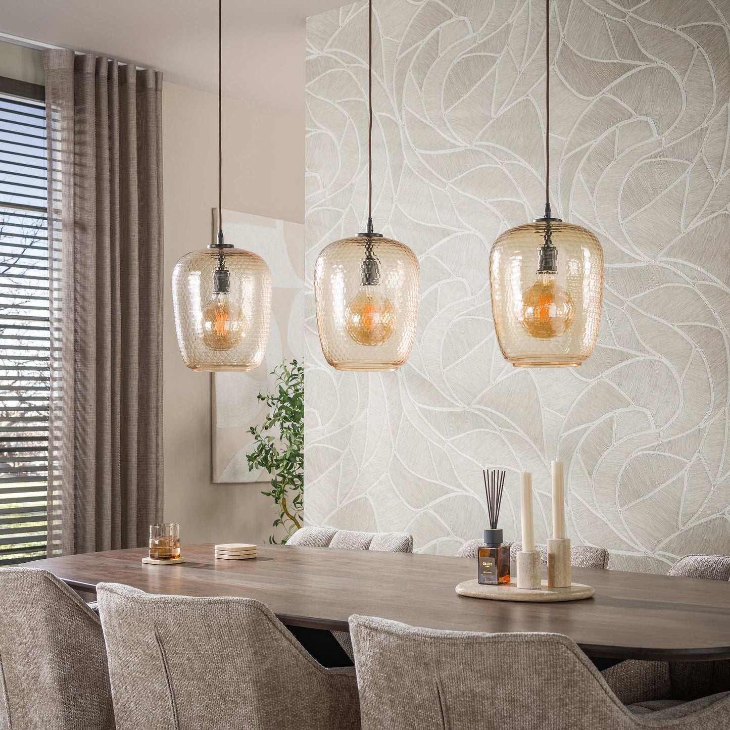 Pendelleuchte – 110×25×150 cm – Amberfarbenes Glas | Modell N0371