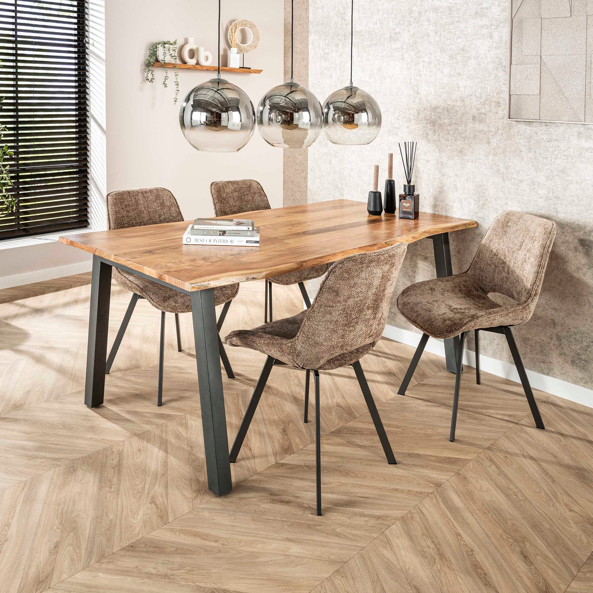 Pendelleuchte – 115×29×150 cm – Gold | Modell N0381