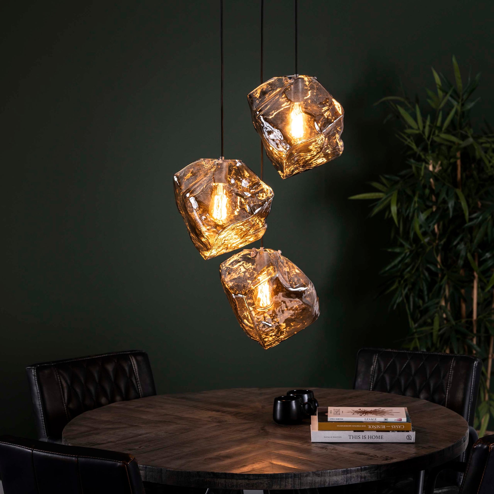 Pendelleuchte – 50×50×150 cm – Chromglas | Modell N0400