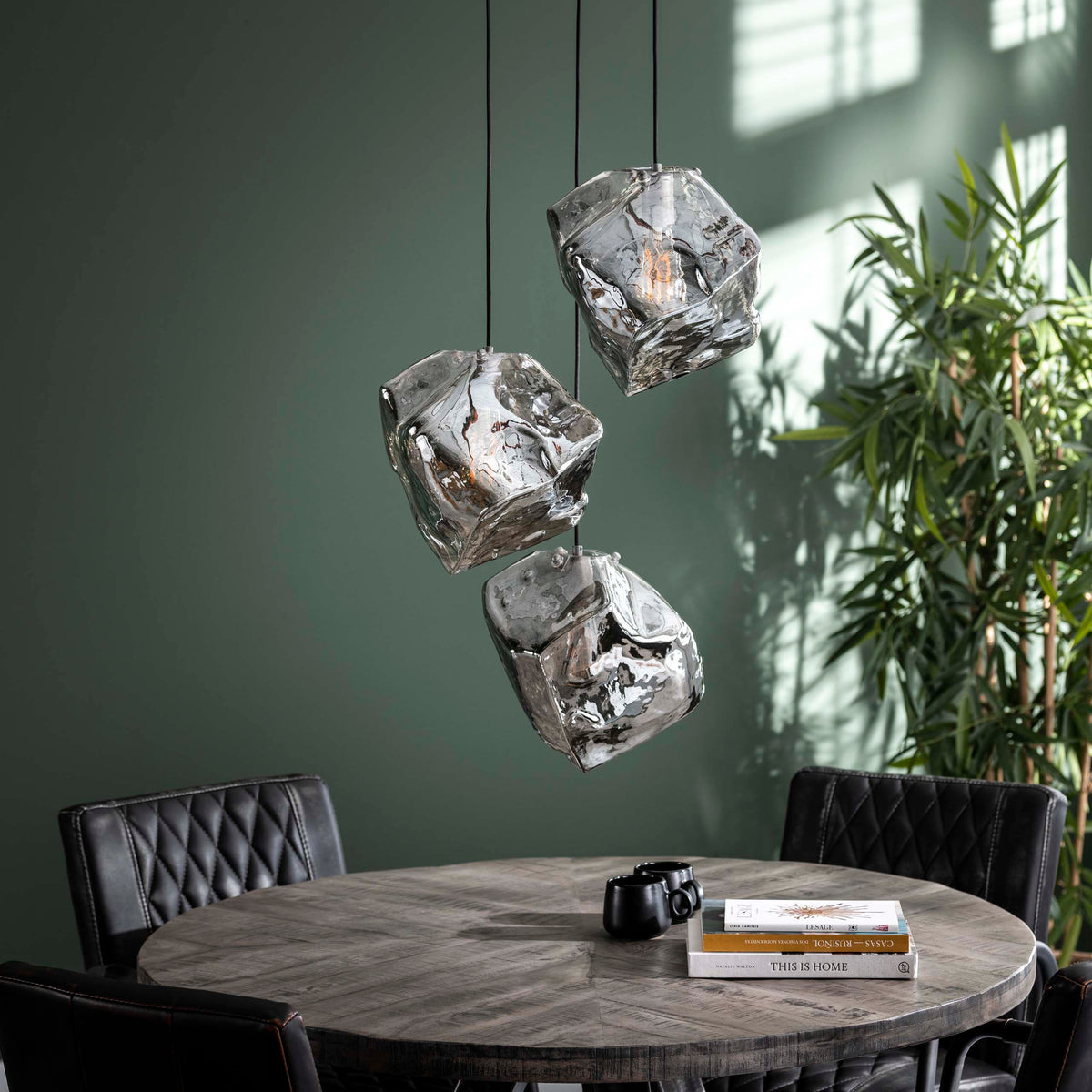 Pendelleuchte – 50×50×150 cm – Chromglas | Modell N0400