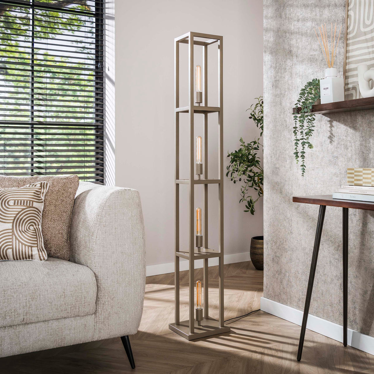Stehleuchte – 25×25×163 cm – Beige | Modell N0403