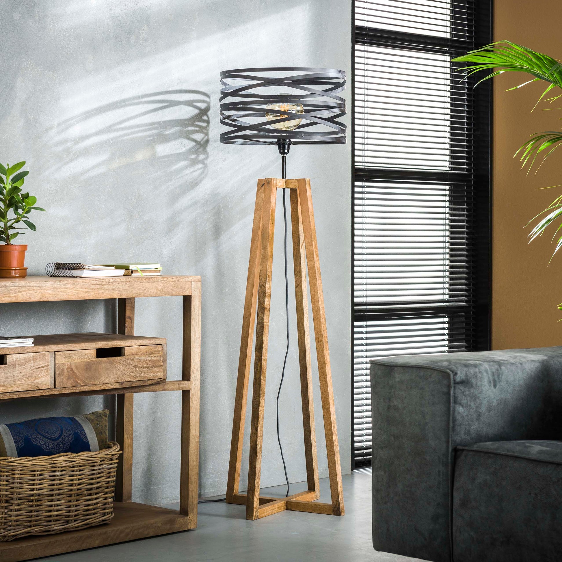 Stehleuchte – 41×41×135 cm – Slate grey | Modell N0435