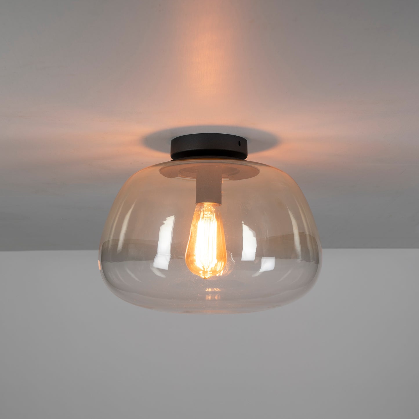 Deckenleuchte – 36×36×22 cm – Amberfarbenes Glas | Modell N0451
