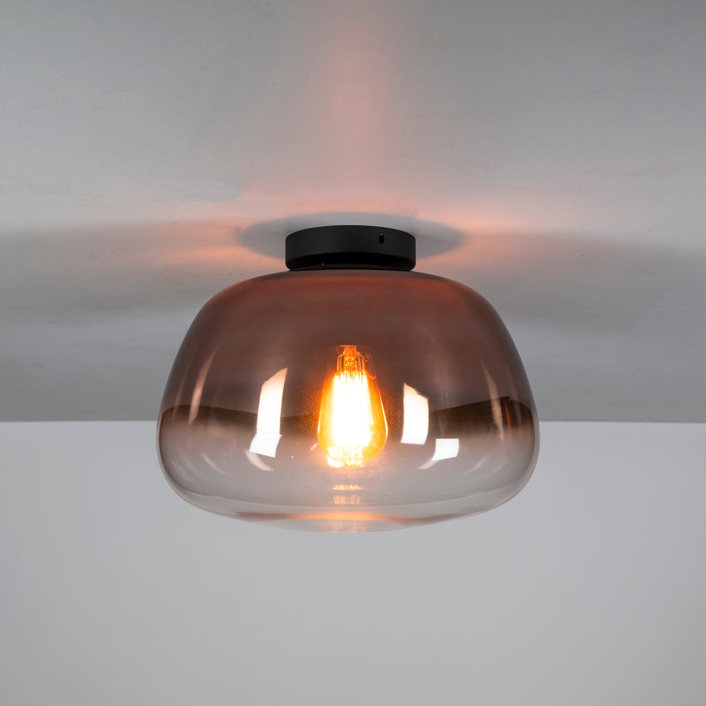 Deckenleuchte – 36×36×22 cm – Amberfarbenes Glas | Modell N0451