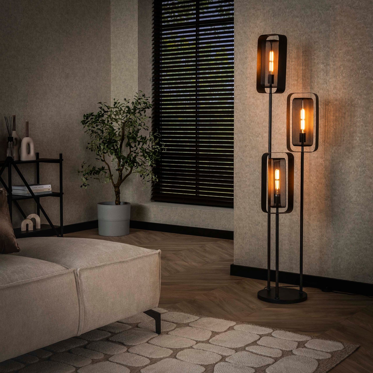 Stehleuchte – 42×42×170 cm – Beige | Modell N0461