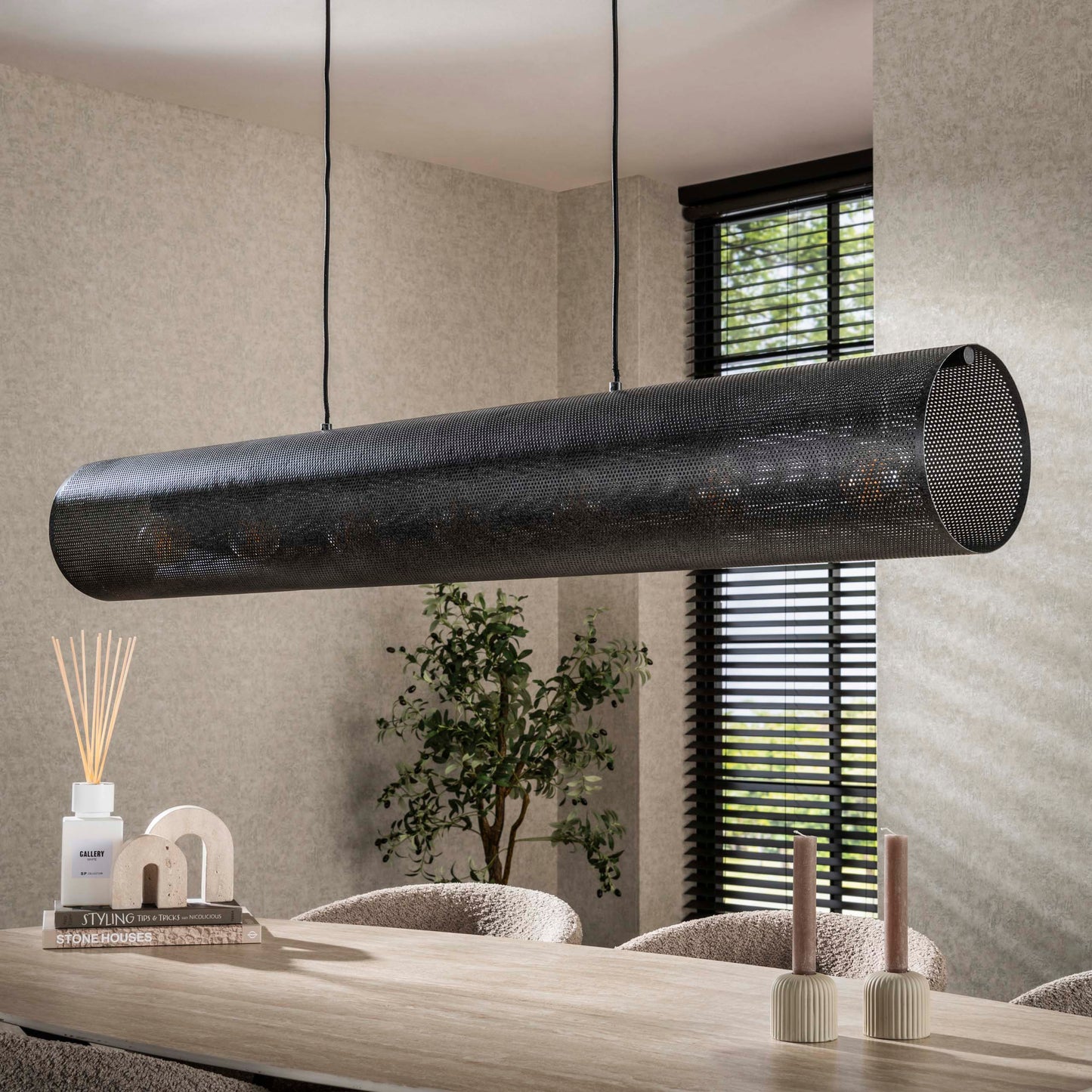 Pendelleuchte – 145×20×150 cm – Artic schwarz | Modell N0466