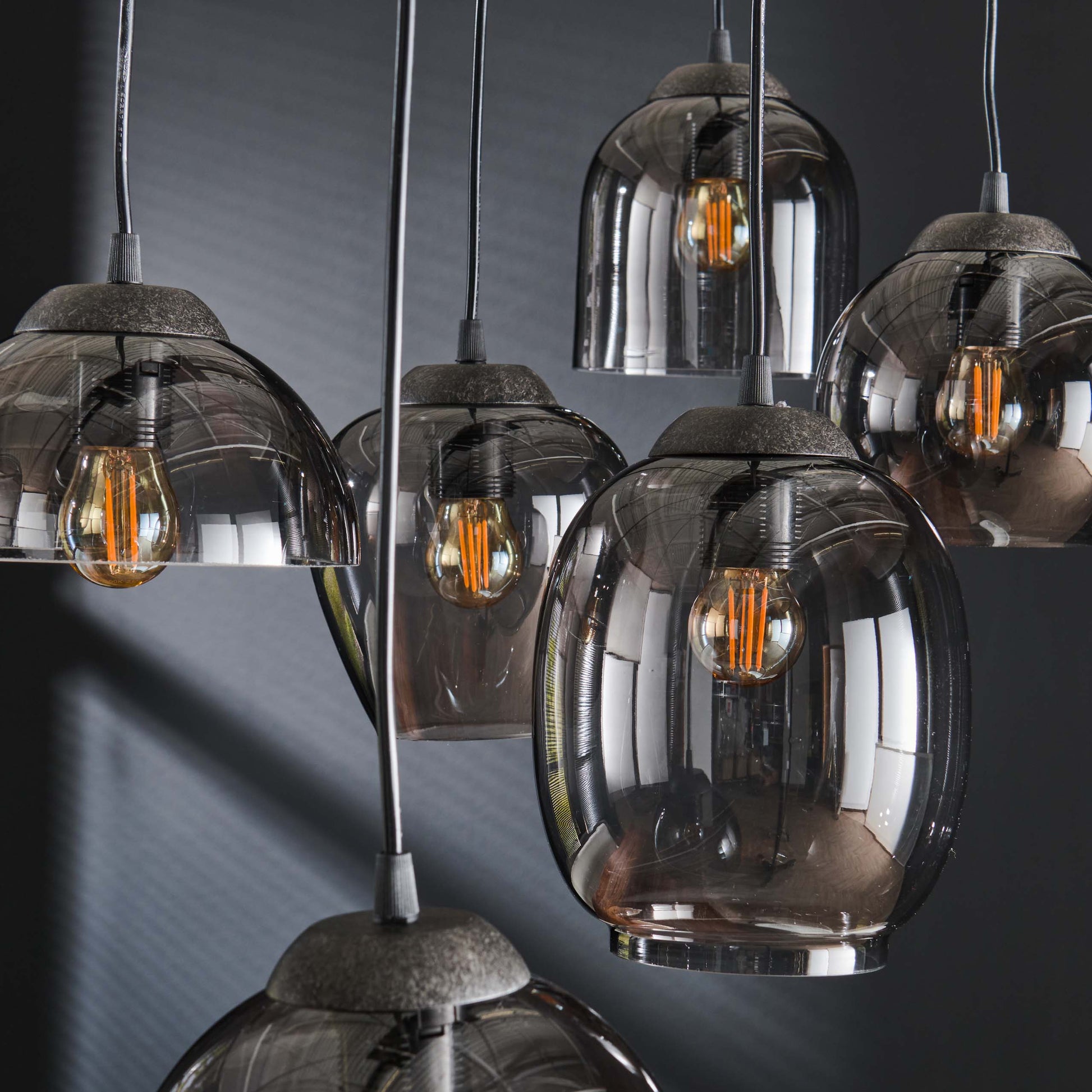 Pendelleuchte – 43×43×150 cm – Amberfarbenes Glas | Modell N0469