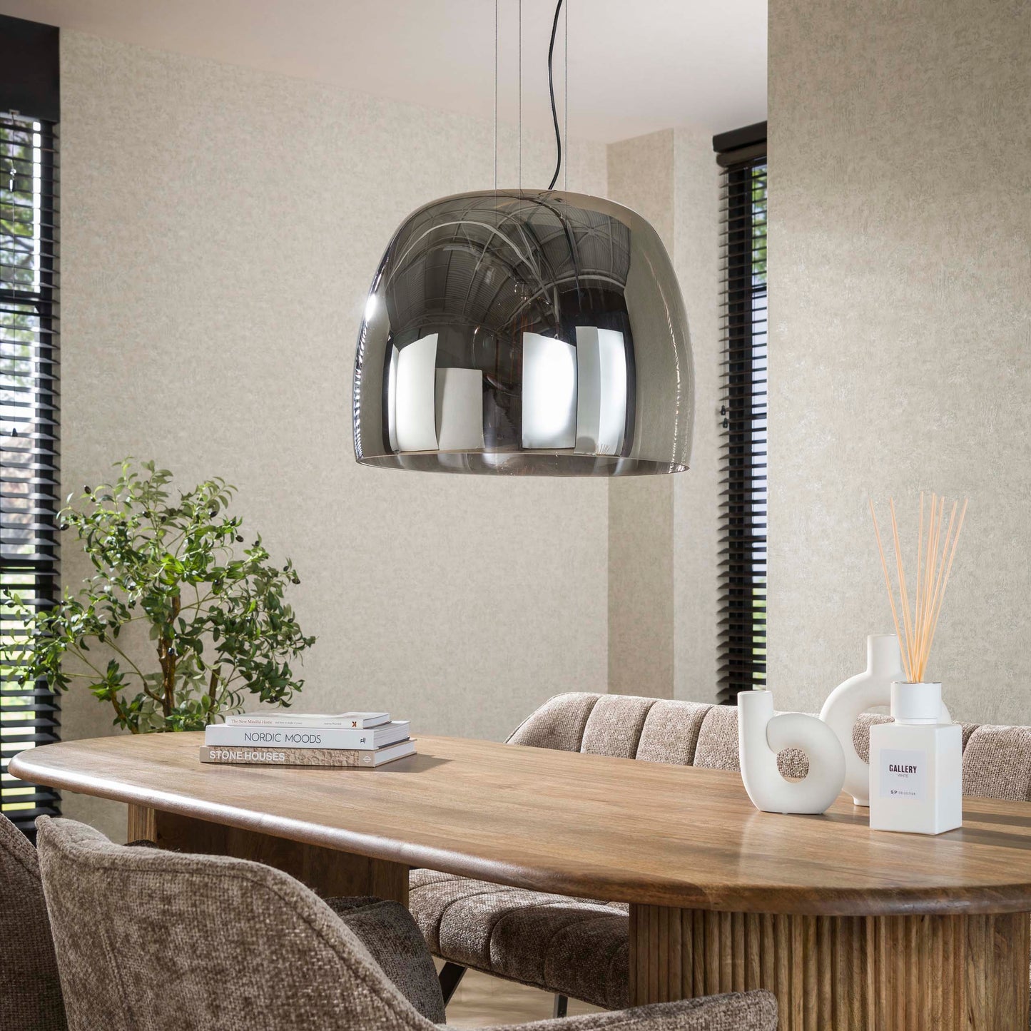 Pendelleuchte – 48×48×150 cm – Amberfarbenes Glas | Modell N0495