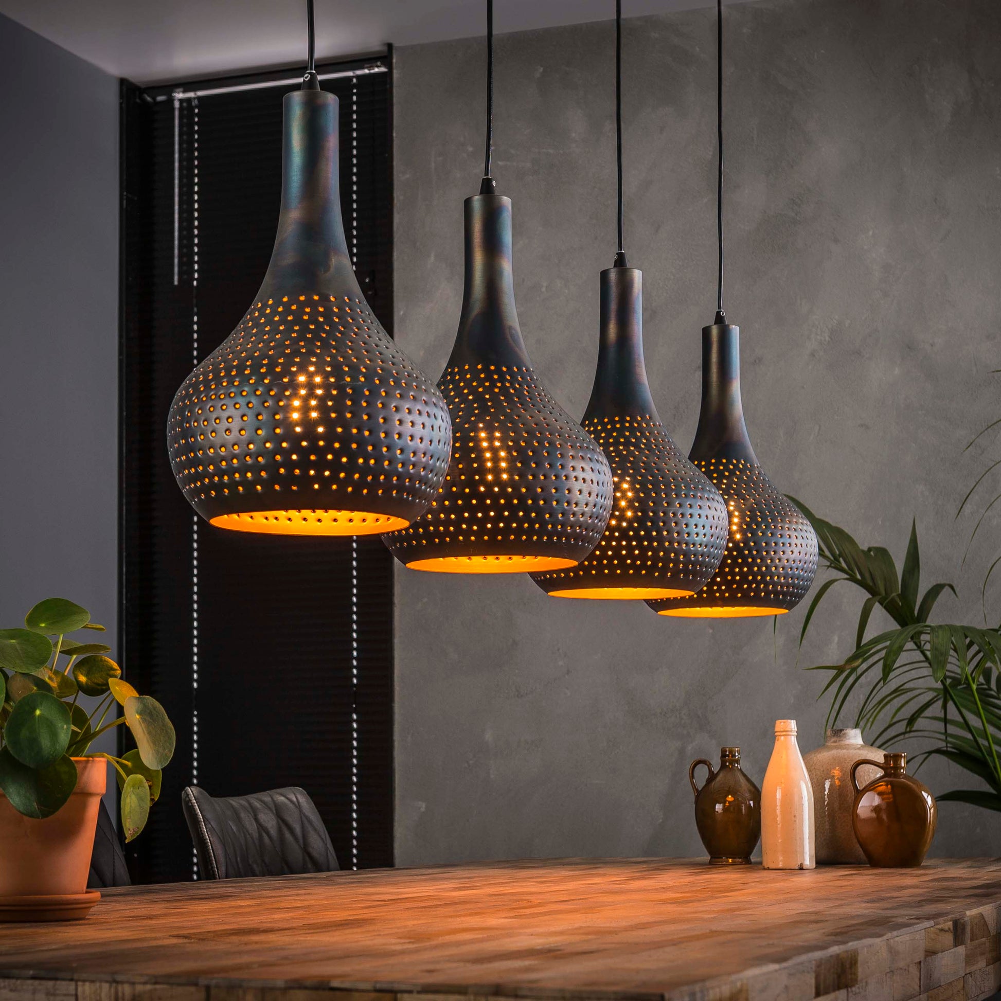 Pendelleuchte – 130×25×150 cm – Schwarzbraun | Modell N0511
