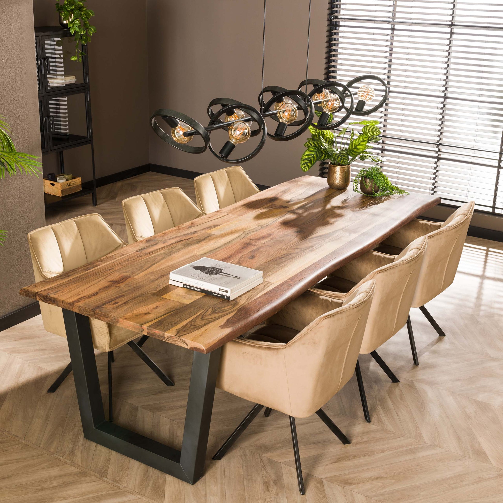 Pendelleuchte – 160×42×150 cm – Beige | Modell N0540