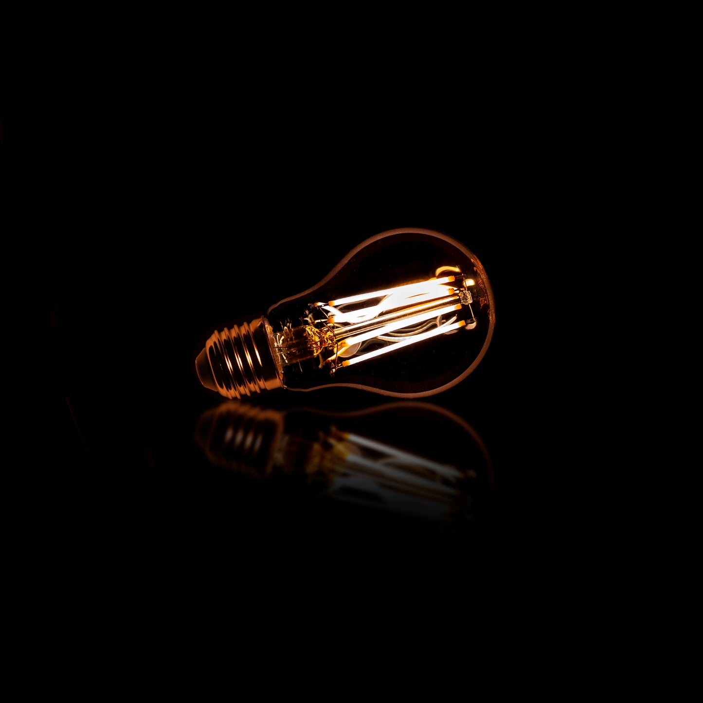 Leuchtmittel – led – 6,4×6,4×10 cm – Amberfarbenes Glas | Modell N0554