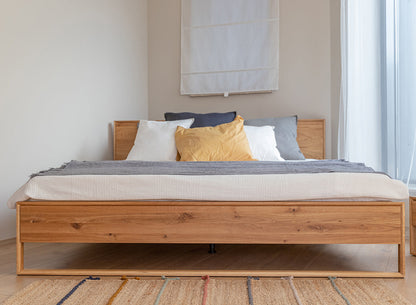 Arona Massivholz Eichen Bett – Stilvolles Schlafen