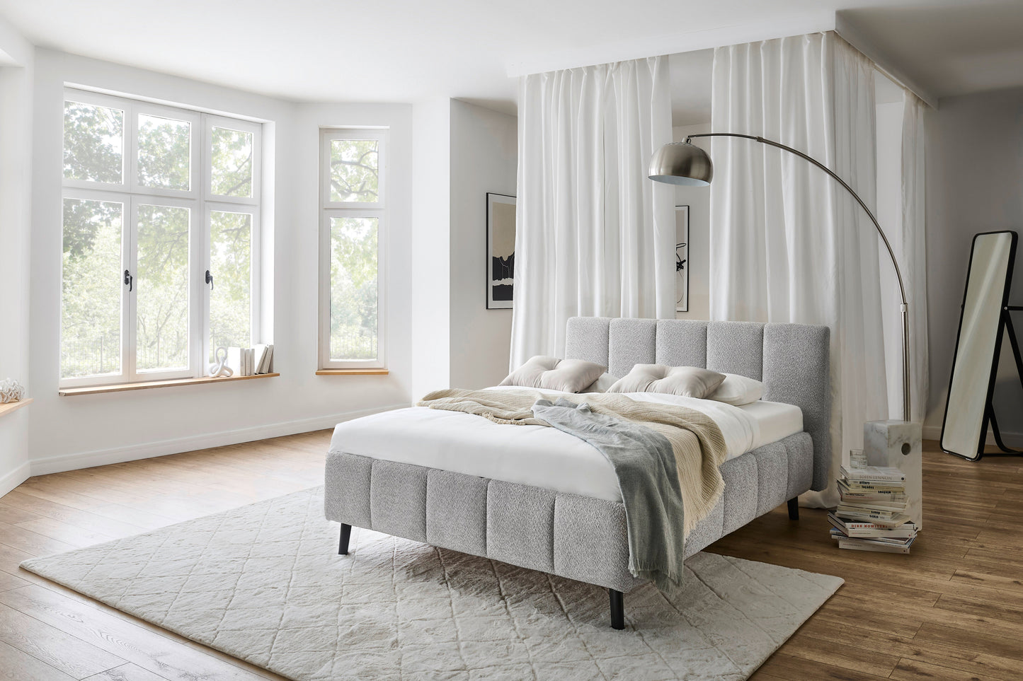 Polsterbett Alva – silver Nr. 15 – 140 × 200 cm – Produktbild